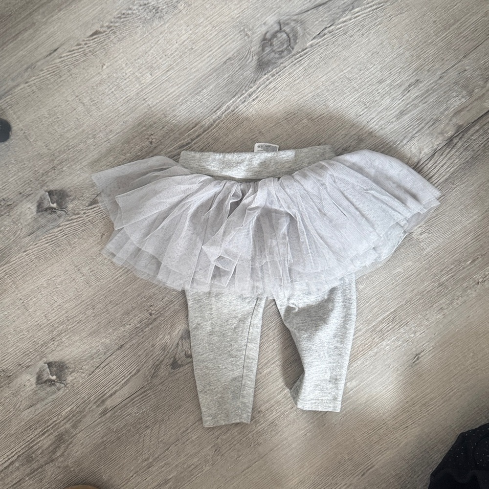 BABY GAP Grey Lace Tutu Pants